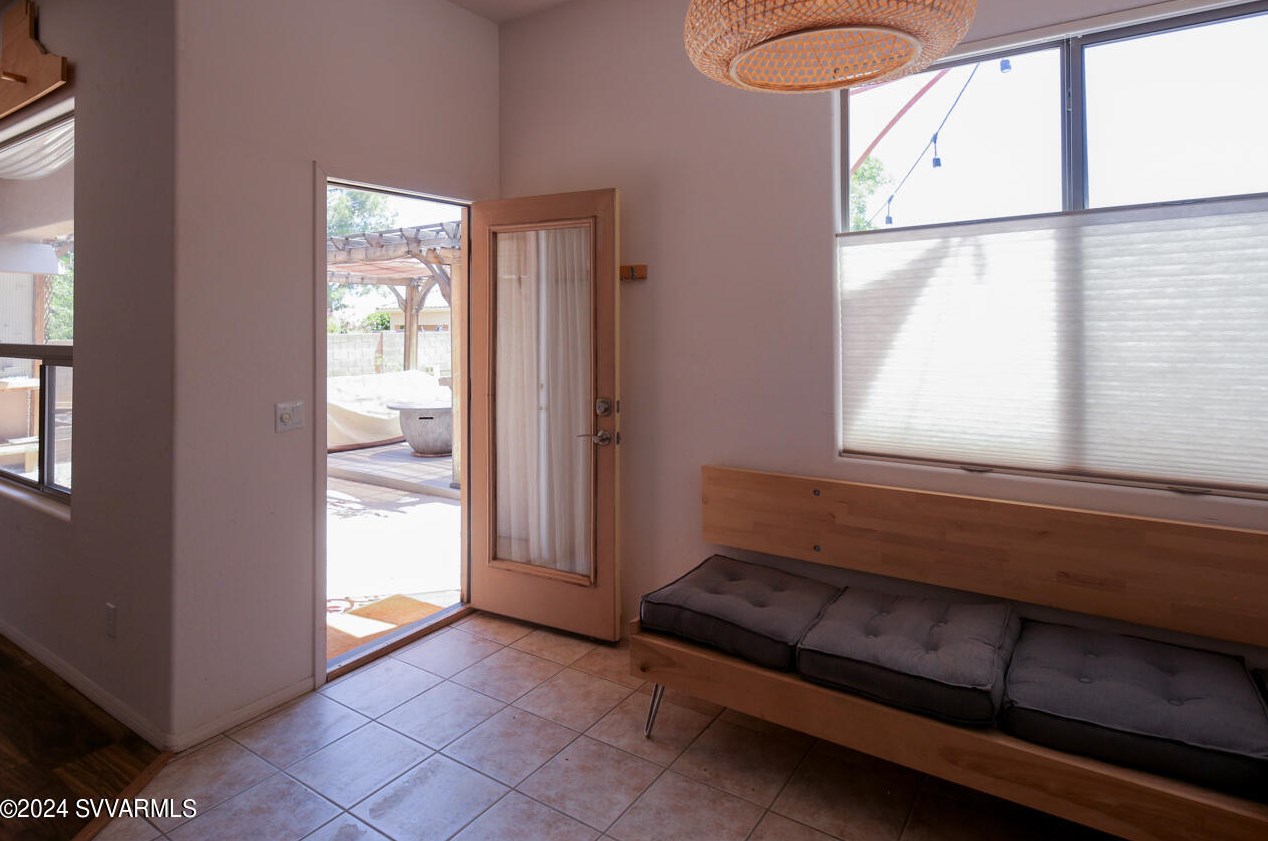 1305 Crestview Dr, Cottonwood AZ  86326-4549 exterior