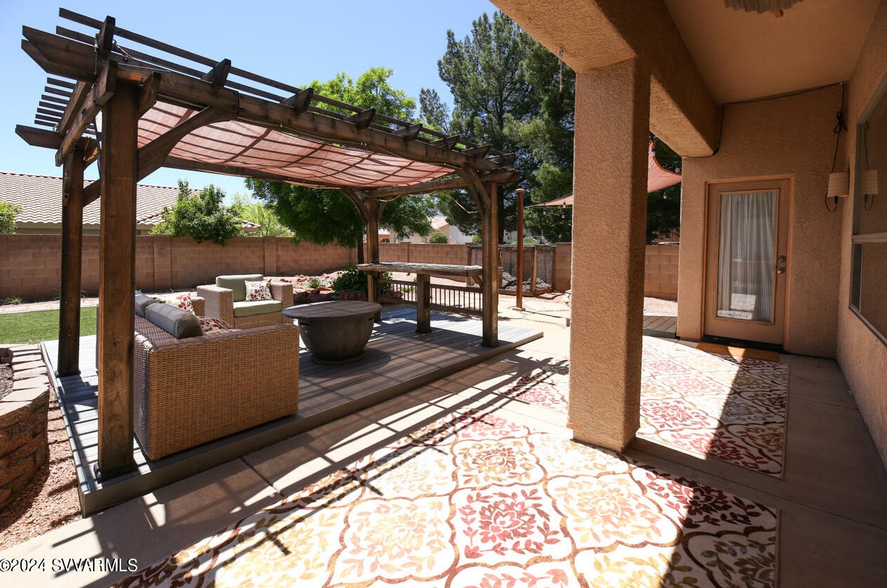 1305 Crestview Dr, Cottonwood AZ  86326-4549 exterior