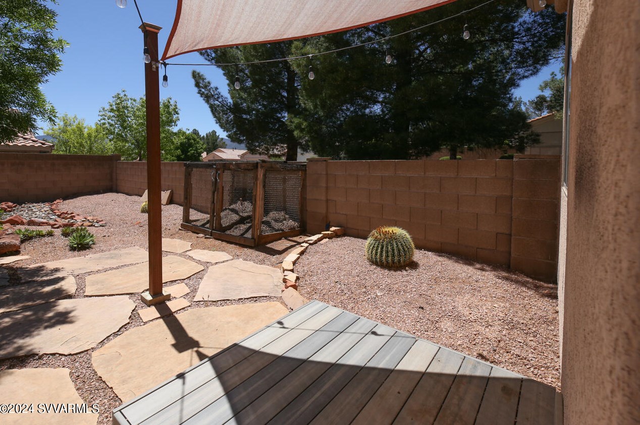 1305 Crestview Dr, Cottonwood AZ  86326-4549 exterior