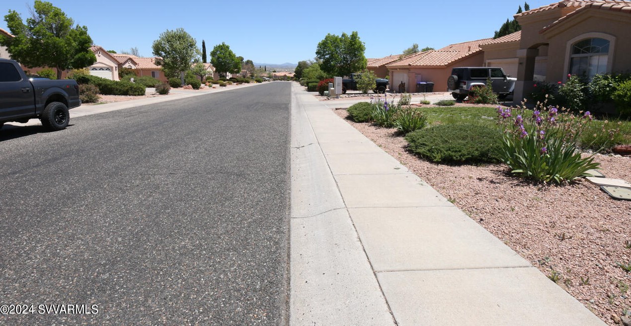 1305 Crestview Dr, Cottonwood AZ  86326-4549 exterior