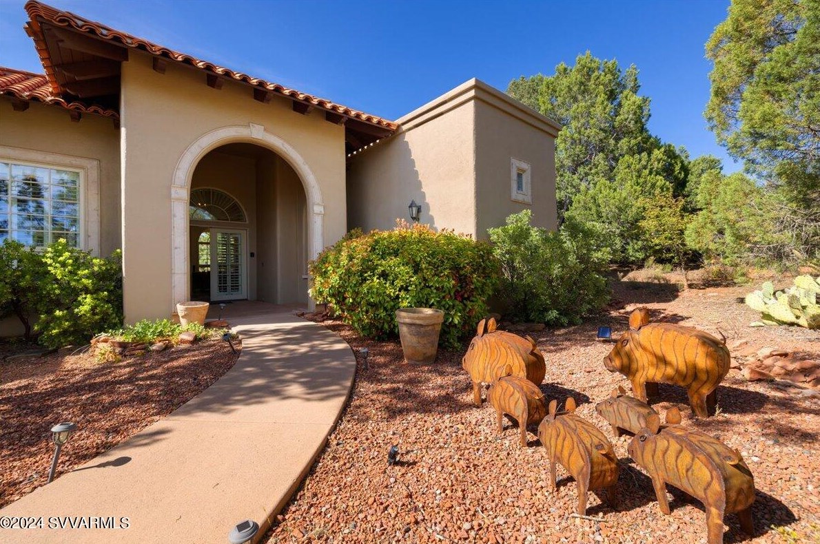 36 W Dove Wing Dr, Sedona, AZ 86336