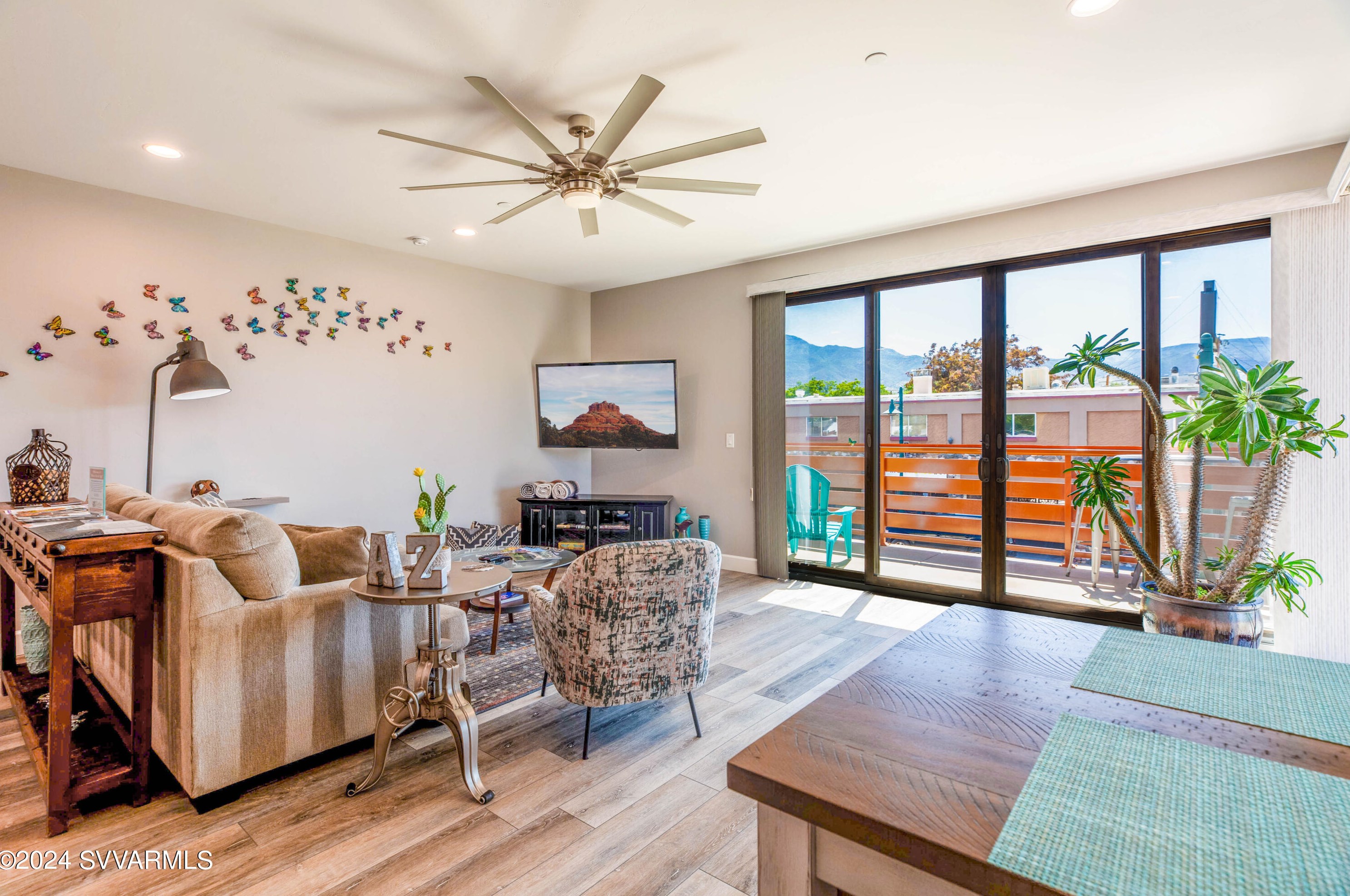 1037 Main St, Cottonwood AZ  86326-3915 exterior