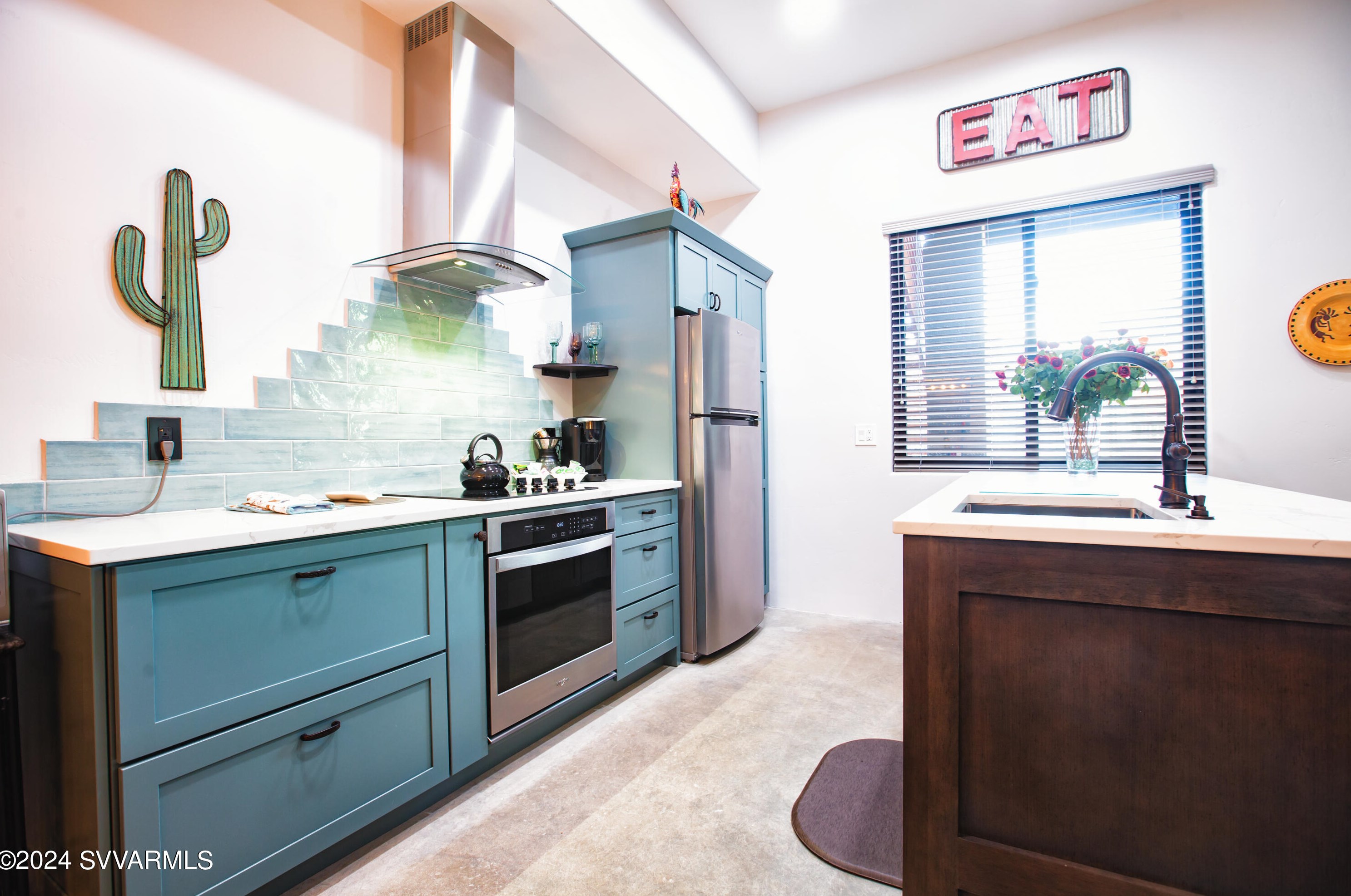 1037 Main St, Cottonwood AZ  86326-3915 exterior