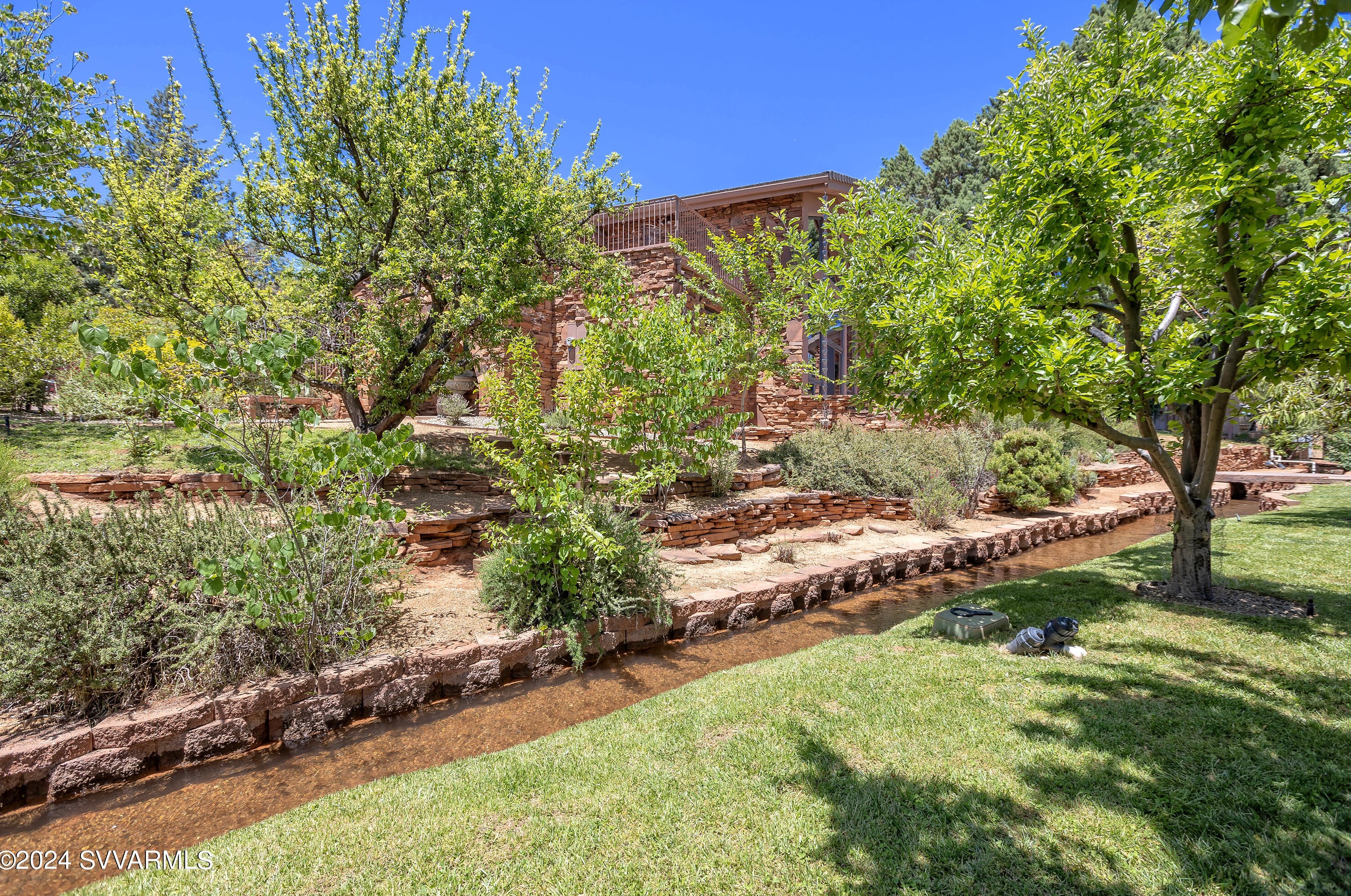 90 Disney Ln, Sedona, AZ 86336-9127