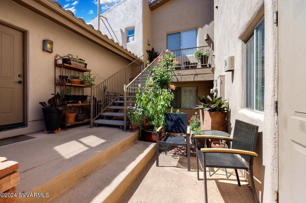 520 Jordan Rd, Sedona, AZ 86336-4128
