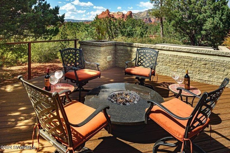 84 Painted Cliffs Dr, Sedona, AZ 86336-4741