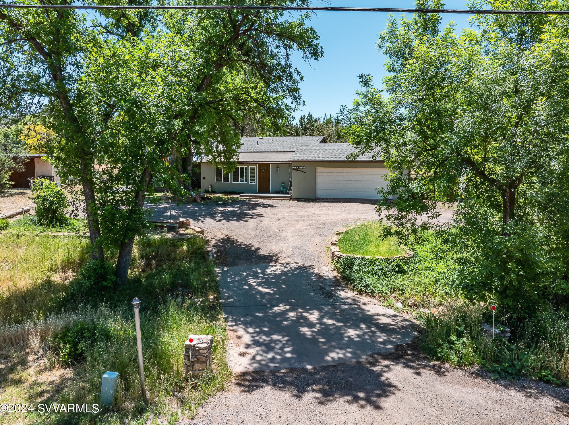 4255 E Beaver Vista Rd, McGuireville, AZ 86335