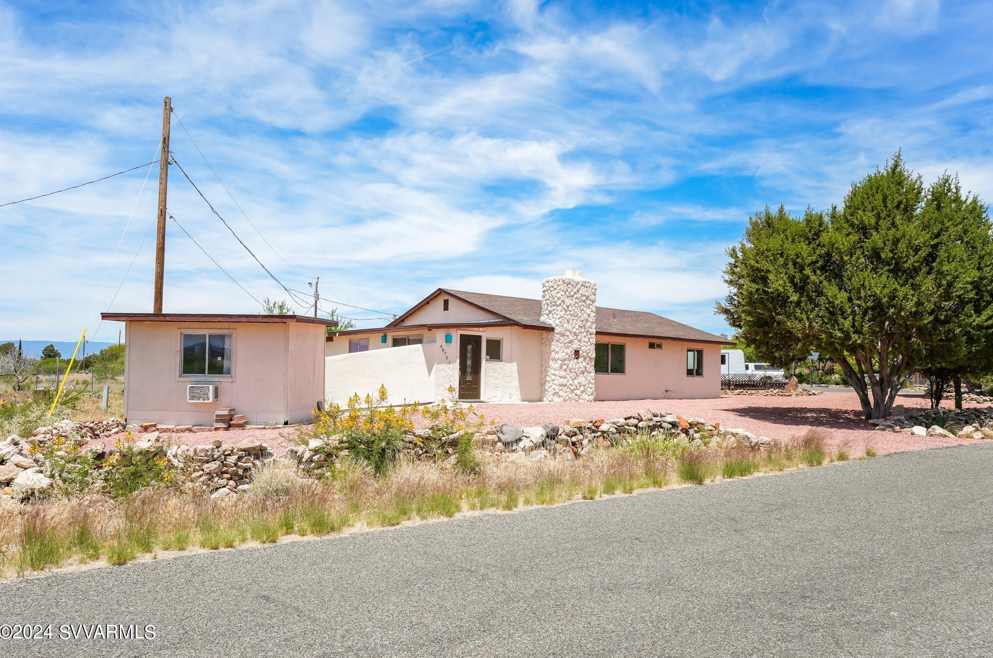 4875 E Mallard Dr, McGuireville, AZ 86335