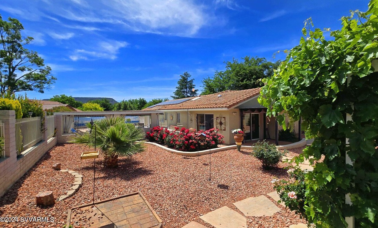 50 Pne Ct, Sedona AZ 86351-7739 exterior