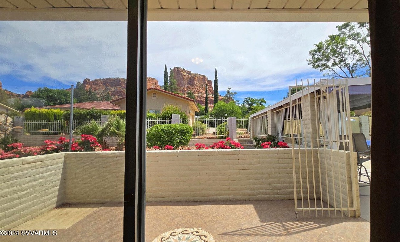 50 Pne Ct, Sedona AZ 86351-7739 exterior