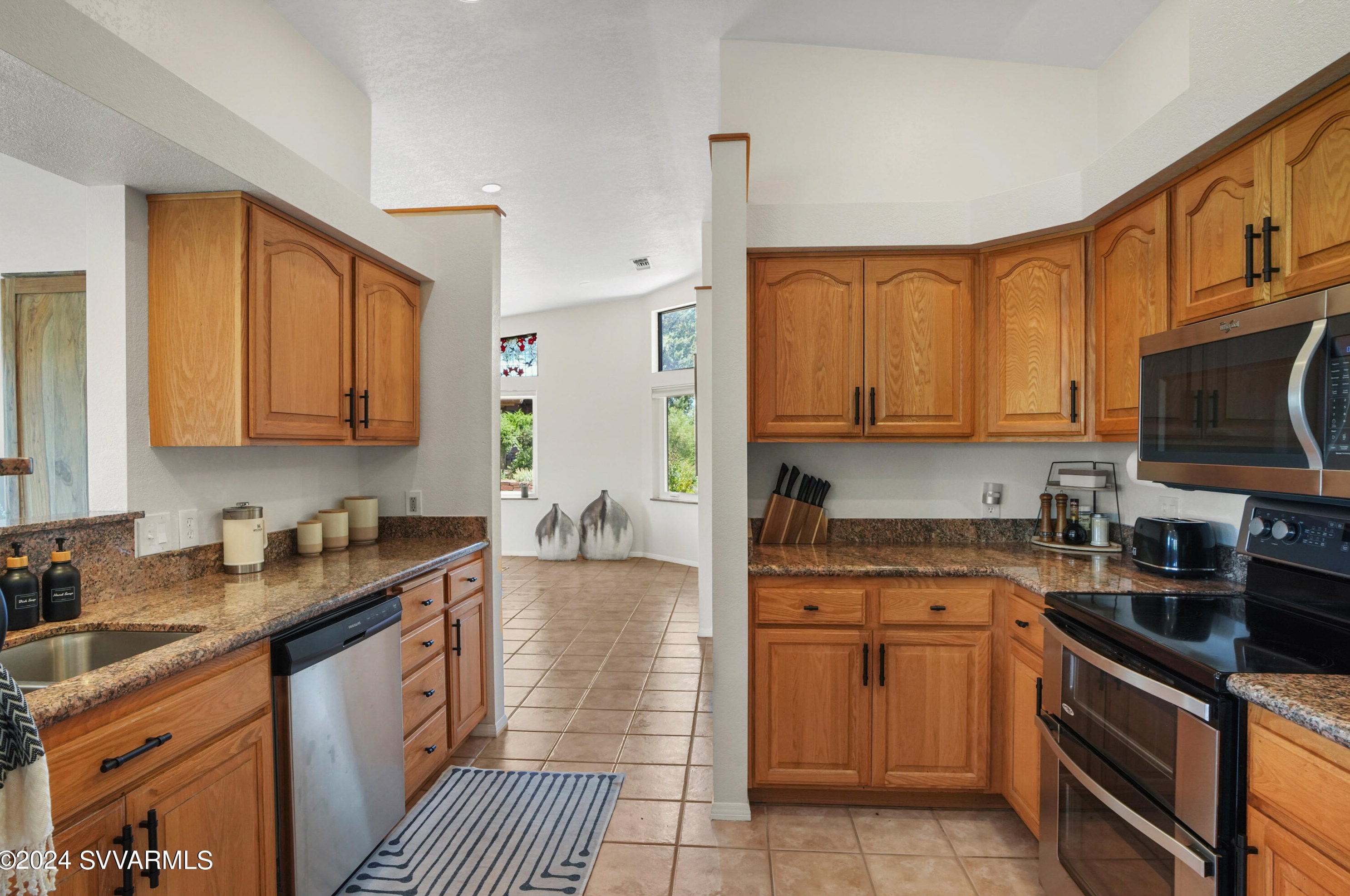 120 Starlight Way, Sedona AZ 86351-7362 exterior