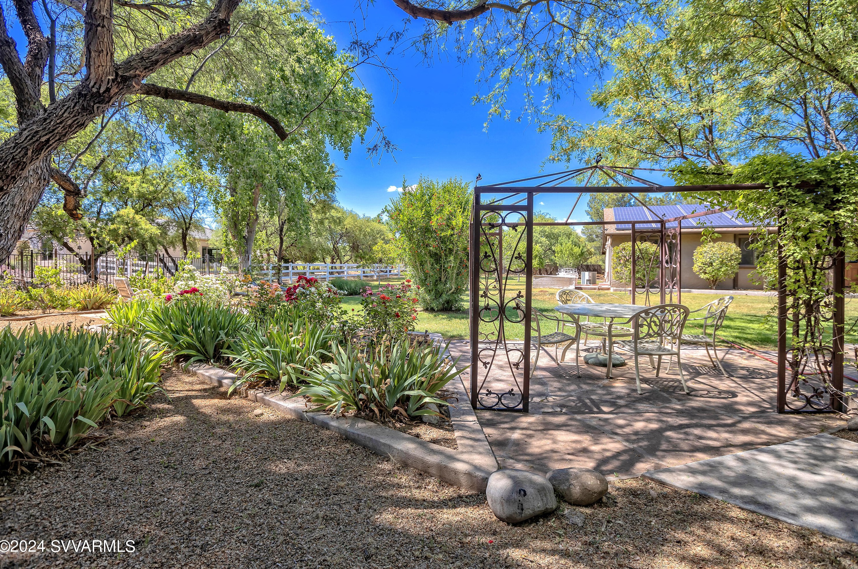 10760 Willow Dr, Cornville AZ  86325-5400 exterior