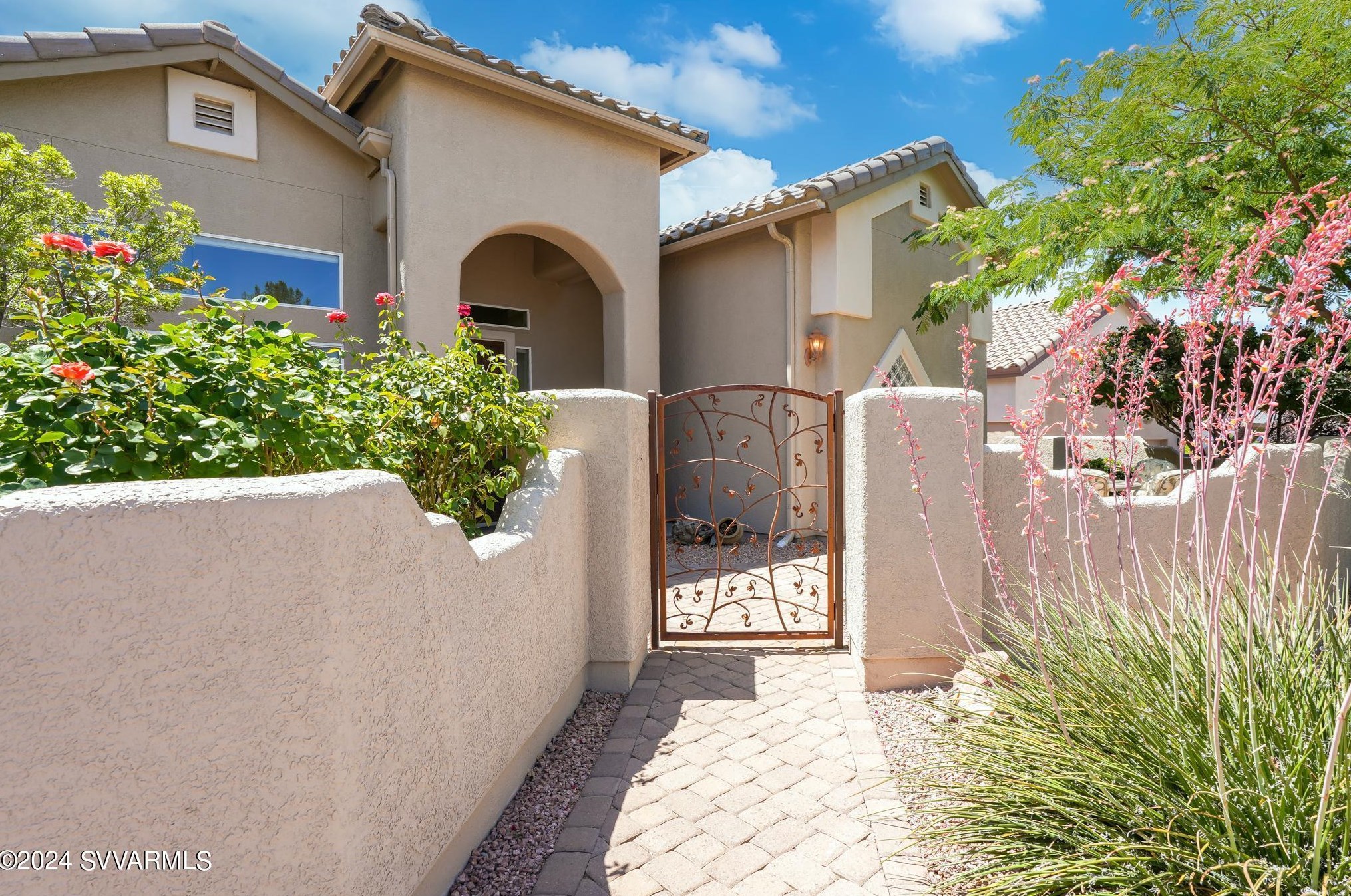 6095 La Privada Dr, Cornville, AZ 86325-5073