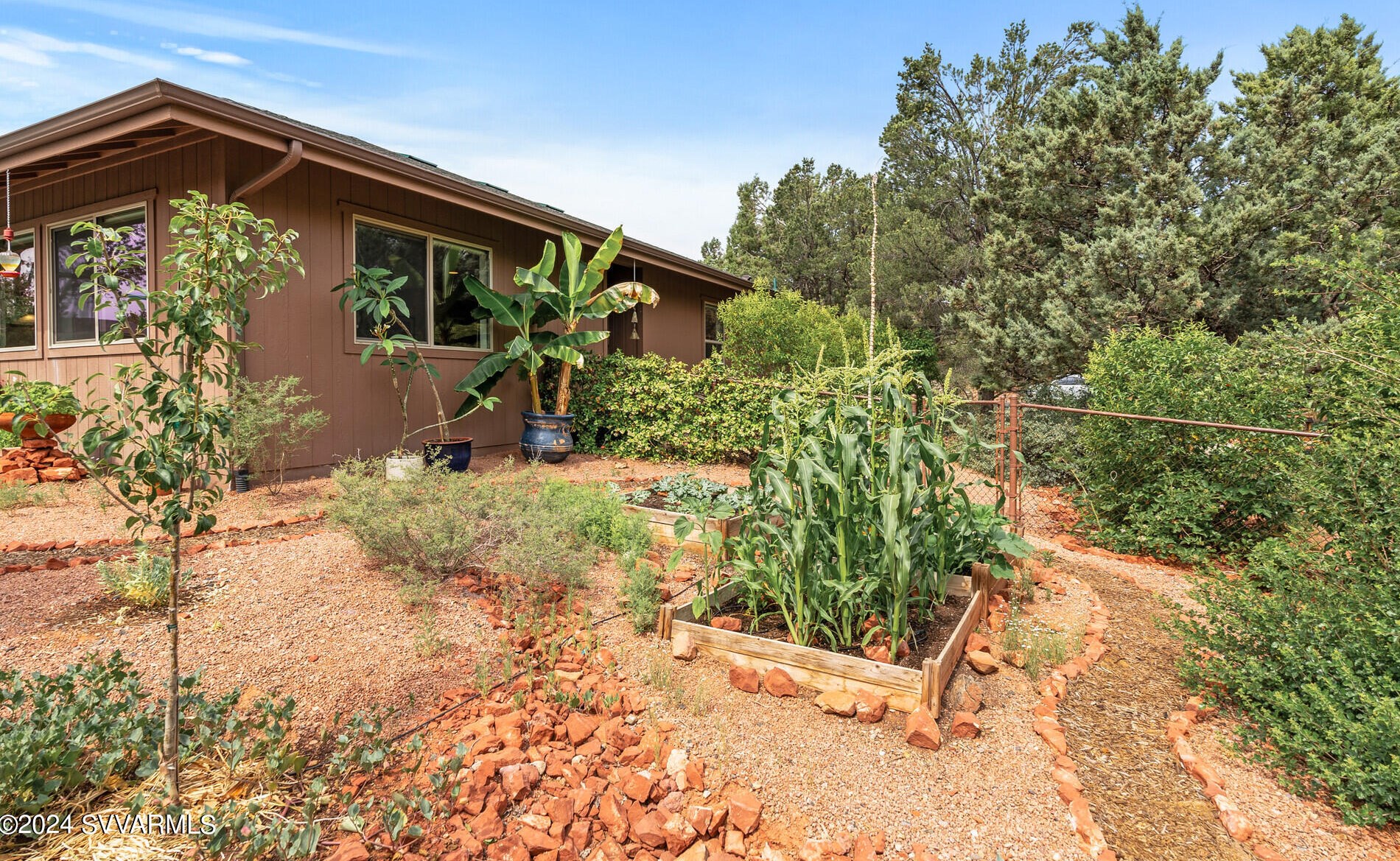 130 Stardust Ln, Sedona AZ 86336-3702 exterior