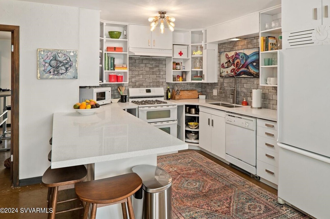 220 Inspirational Dr, Sedona, AZ 86336