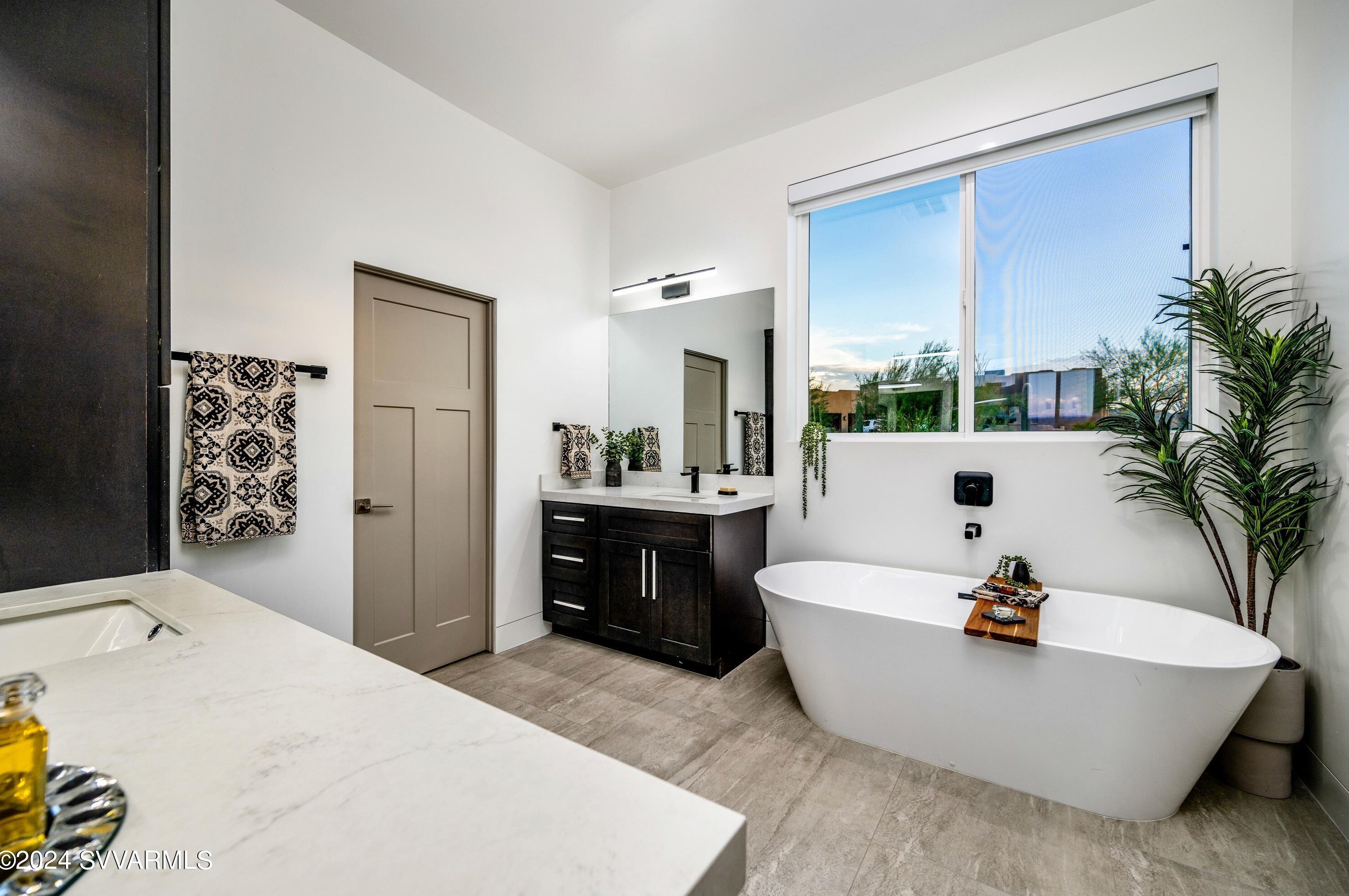 2620 Wolftrap Rd, Phoenix AZ 85087-8286 exterior