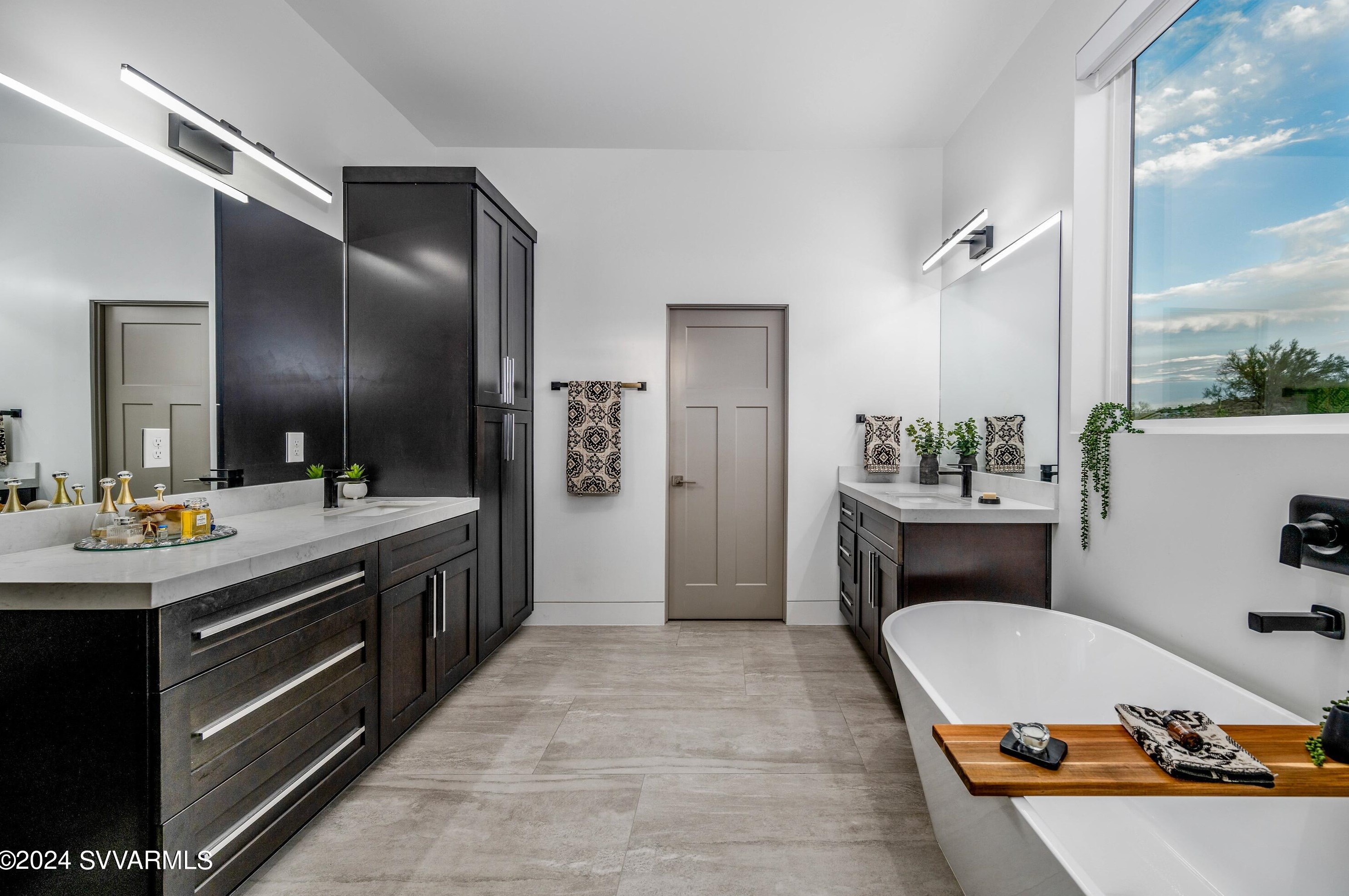 2620 Wolftrap Rd, Phoenix AZ 85087-8286 exterior