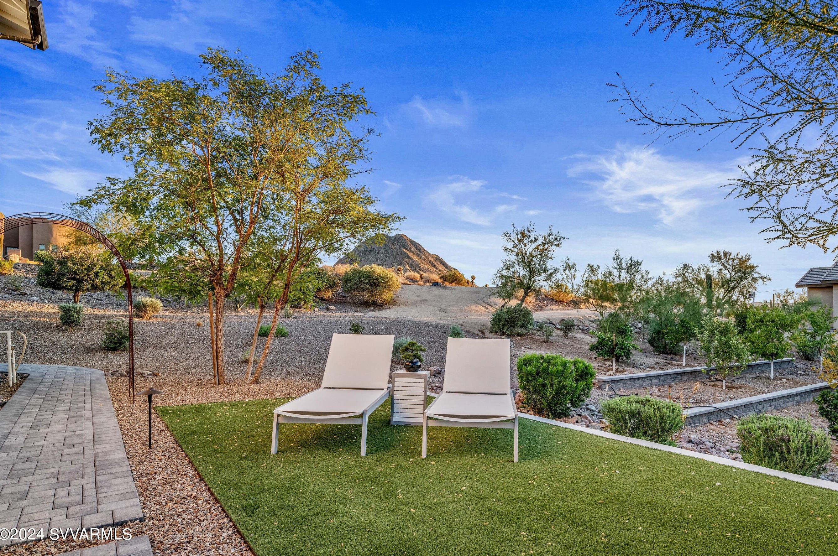 2620 Wolftrap Rd, Phoenix AZ 85087-8286 exterior