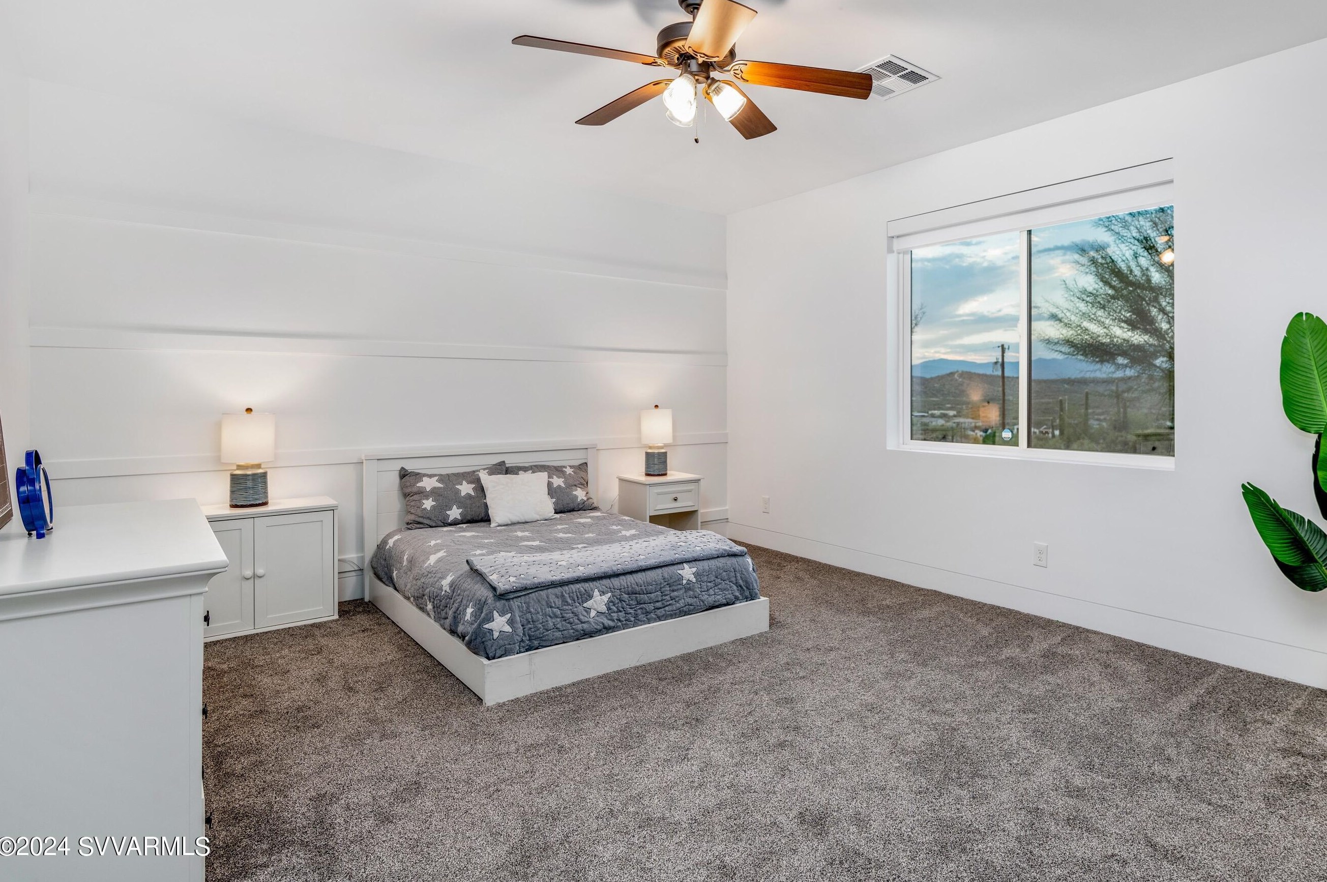 2620 Wolftrap Rd, Phoenix AZ 85087-8286 exterior