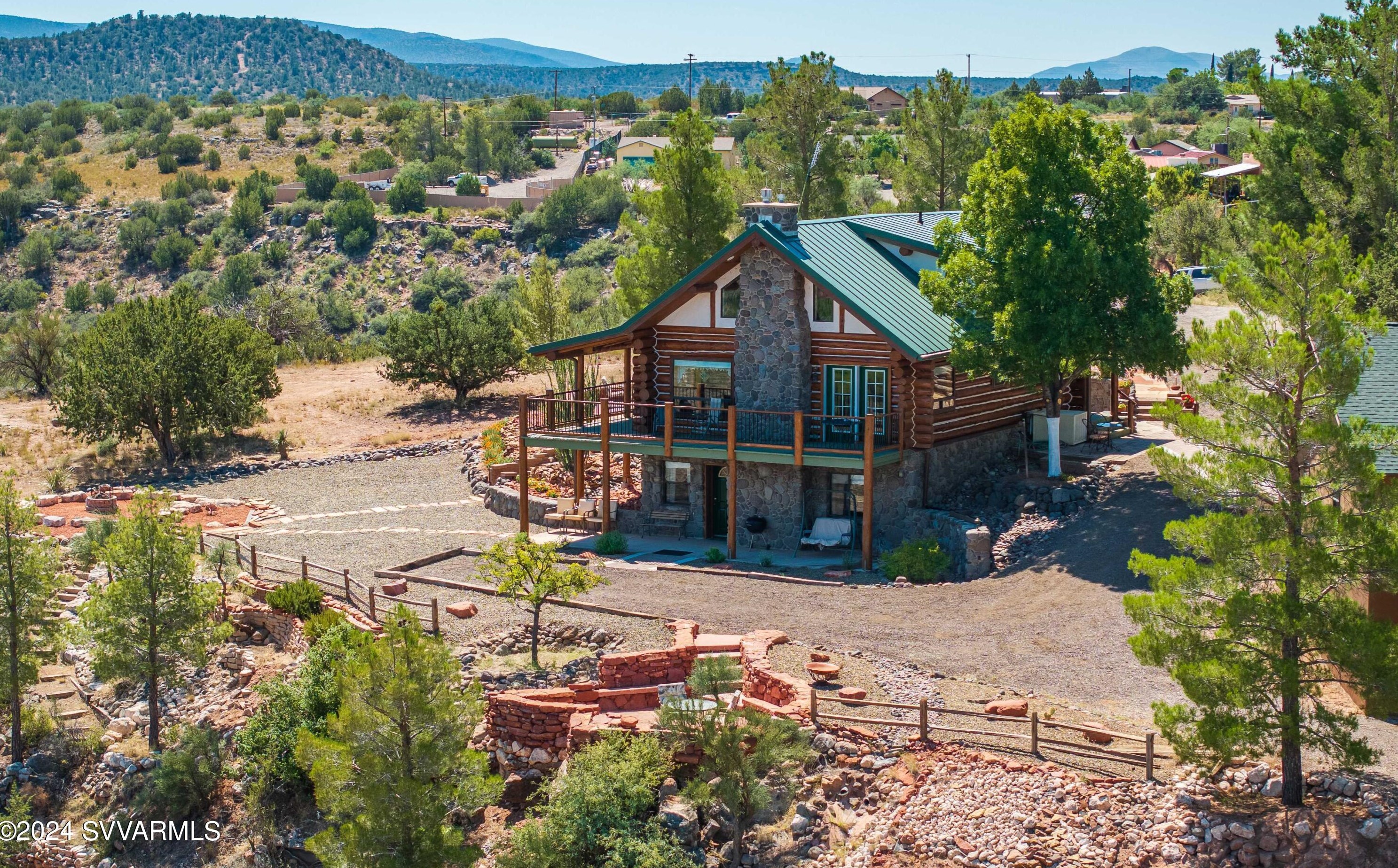 4925 N Cattlecall Trail, Rimrock, AZ 86335