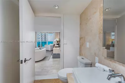 102 24 #1040, Miami Beach, FL 33139 - Photo 18
