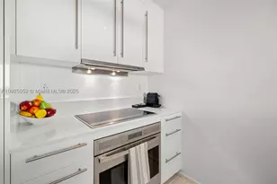 [Address not provided], Miami Beach, FL 33139 - Photo 28
