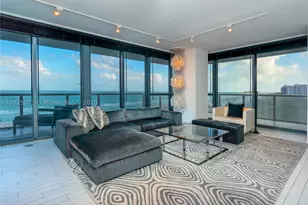 2201 Collins, Miami Beach, FL 33139 - Photo 6