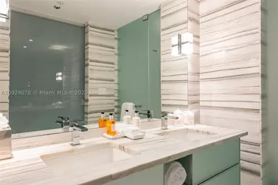 [Address not provided], Miami Beach, FL 33139 - Photo 36