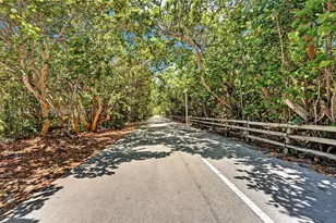 309 Oak, Hollywood, FL 33019 - Photo 92