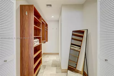 309 Oak, Hollywood, FL 33019 - Photo 38