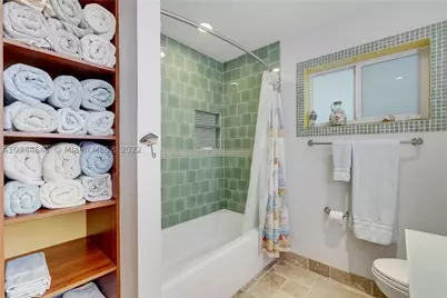 309 Oak, Hollywood, FL 33019 - Photo 40