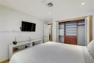 309 Oak, Hollywood, FL 33019 - Photo 44