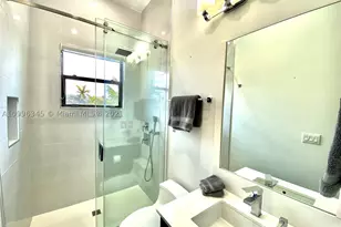 [Address not provided], Hollywood, FL 33019 - Photo 22