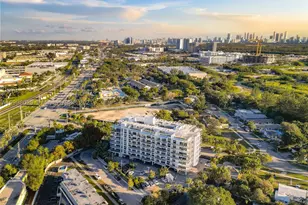 13800 Highland, North Miami Beach, FL 33181 - Photo 32