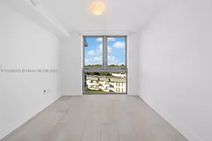 13800 Highland, North Miami Beach, FL 33181 - Photo 12