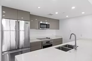 13800 Highland, North Miami Beach, FL 33181 - Photo 8