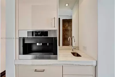 17749 Collins #1402, Sunny Isles Beach, FL 33160 - Photo 14