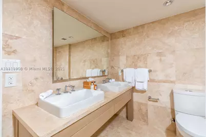 102 24th #1019, Miami Beach, FL 33139 - Photo 10
