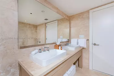 102 24th #1019, Miami Beach, FL 33139 - Photo 22