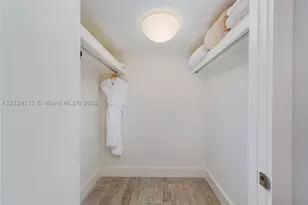 [Address not provided], Miami Beach, FL 33139 - Photo 14
