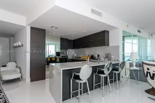 900 Biscayne, Miami, FL 33132 - Photo 10