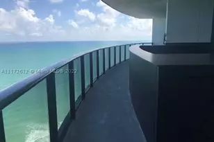 18555 Collins, Sunny Isles Beach, FL 33160 - Photo 4