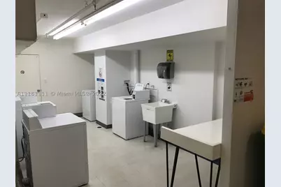 100 Lincoln #1642, Miami Beach, FL 33139 - Photo 38