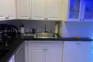 100 Lincoln, Miami Beach, FL 33139 - Photo 8