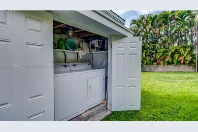 535 W 51st, Miami Beach, FL 33140 - Photo 24