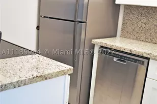 100 Lincoln, Miami Beach, FL 33139 - Photo 4