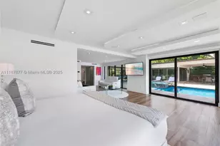 1025 Diplomat, Hollywood, FL 33019 - Photo 54