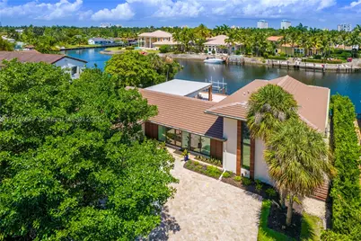 1025 Diplomat, Hollywood, FL 33019 - Photo 92