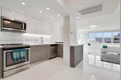 100 Lincoln #940, Miami Beach, FL 33139 - Photo 10