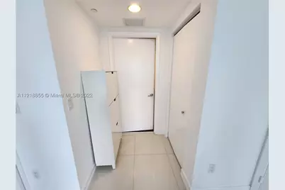 485 Brickell #2504, Miami, FL 33131 - Photo 18
